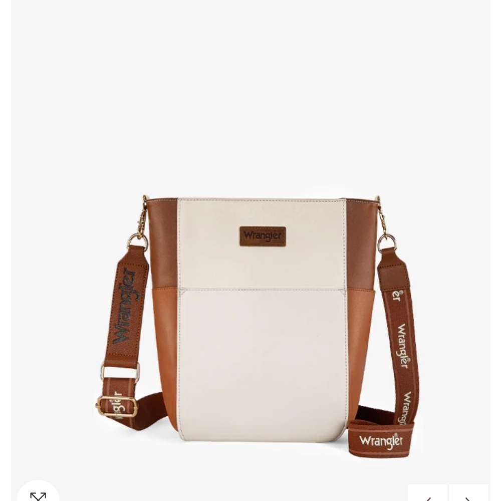 Wrangler Bucket Bag in Cream and Tan